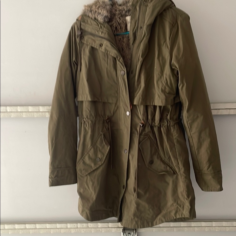 Parka London XXS Hood Drawstring Waist.  Snaps & zipper closure sleeve w/ zipper